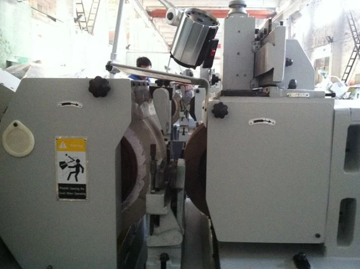 Wide Wheel Centerless Grinder Wide Wheel Centerless Grinder